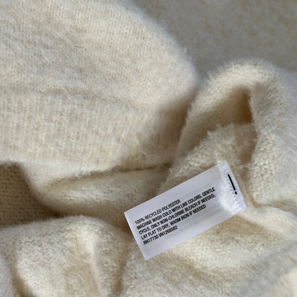 NWOT Wild Fable Off Shoulder Fuzzy Sweater XS Cozy Cream Soft Girl Aesthetic - Picture 13 of 13